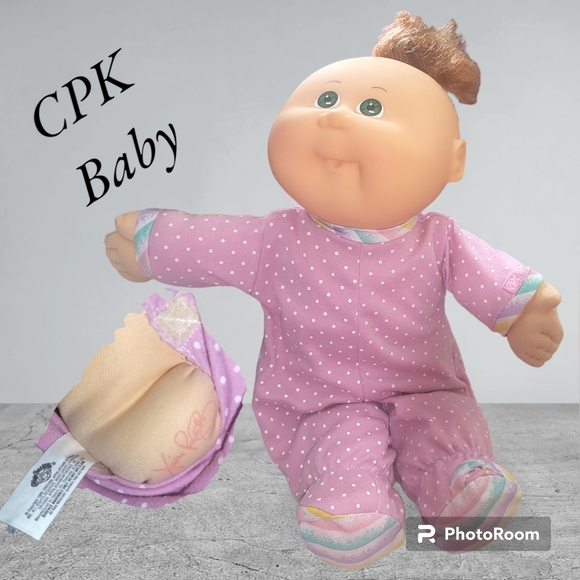 One of a kind Transitional Period Cabbage Patch Sipping Baby with Errors! - Picture 2 of 8